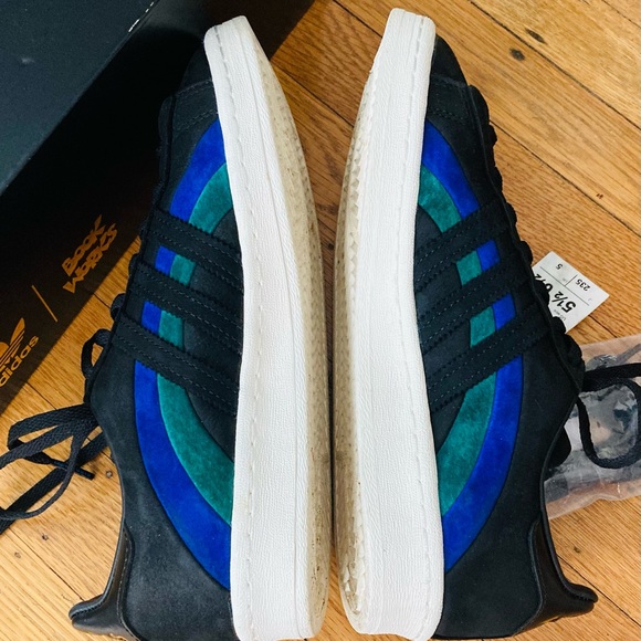 BOOK WORKS X ADIDAS CAMPUS 80s COLLABORATION - Picture 3 of 7